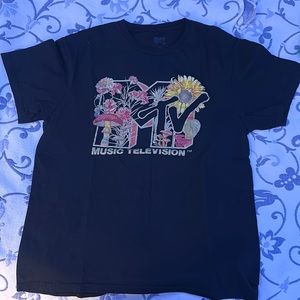 MTV shirt